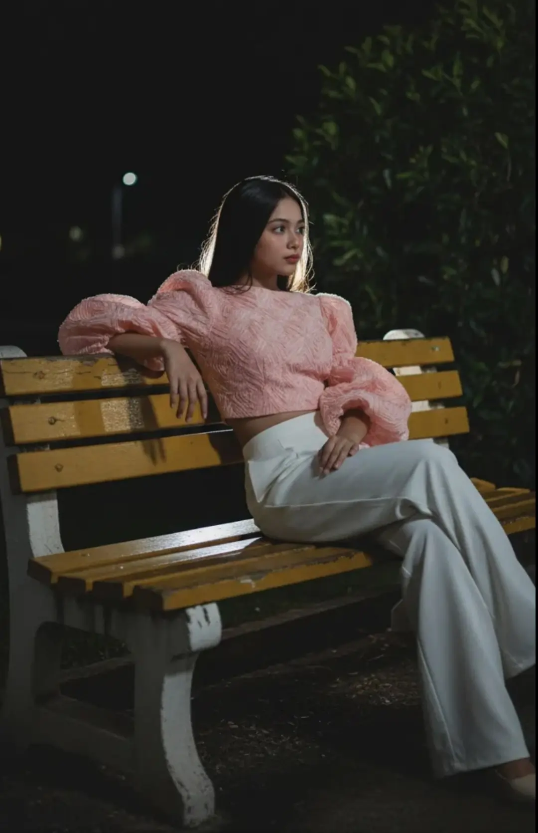 Yellow Park Bench for Girls AI image prompt